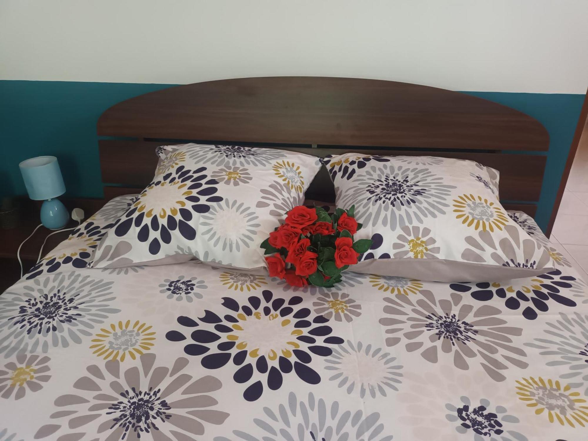Lovely Flowers In Mount Lavinia Dehiwala-Mount Lavinia Exterior foto